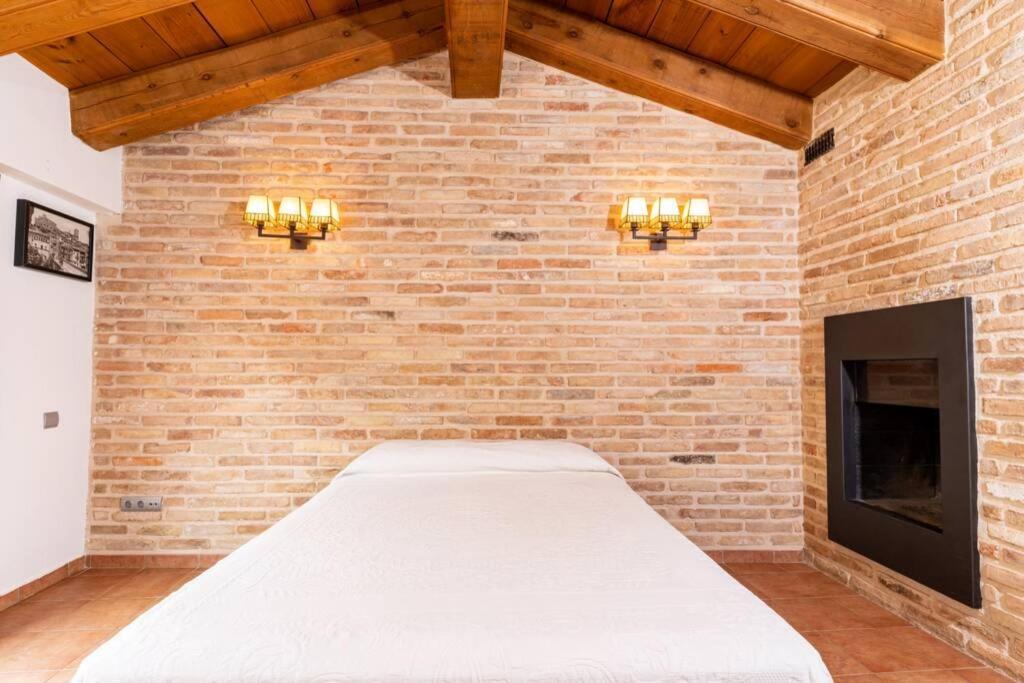 Apartment Duplex Puente De Piedra, En Un Enclave Unico Y Exclusivo Valderrobres